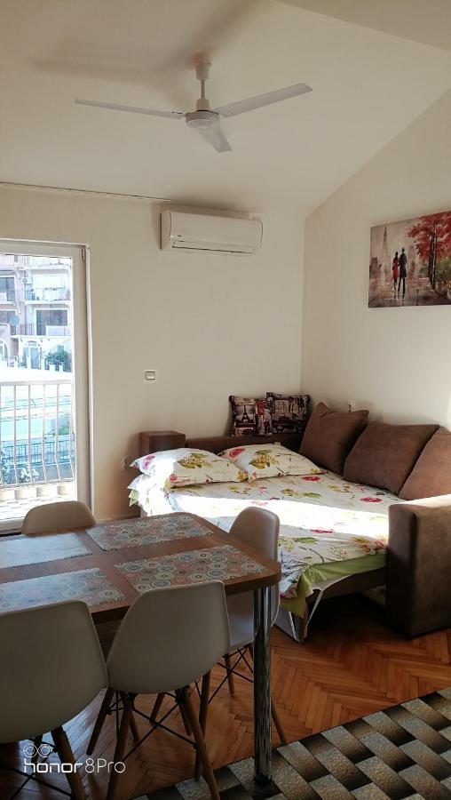 Dlx Apartman Adriatics Херцег-Нови Экстерьер фото